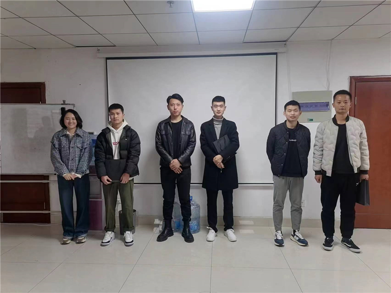 華礦集團(tuán)2023年第二屆拜師儀式成功舉行！