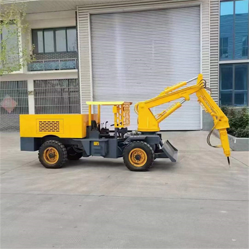 華礦集團(tuán)一臺撬毛臺車發(fā)往黑龍江